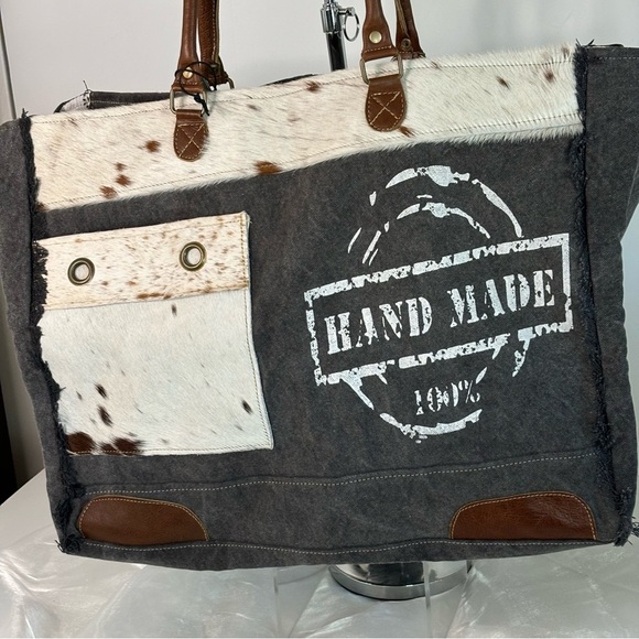 Myra Bag 100% HANDMADE PRINT WEEKENDER BAG - Picture 7 of 9